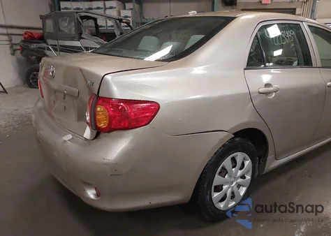 2009 Toyota Corolla Le z USA, uszkodzony, nr VIN 1NXBU40E69Z074749